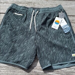 VUORI Banks Short Kashmir Flux teal MENS‎ size XL NWT